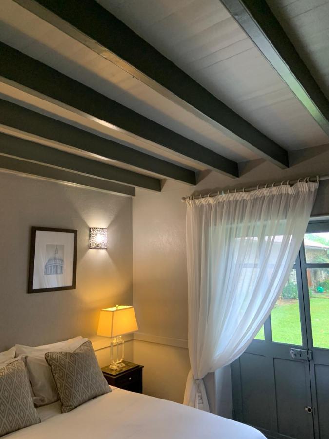 Le Petit Manoir Bed & Breakfast Brux Dış mekan fotoğraf