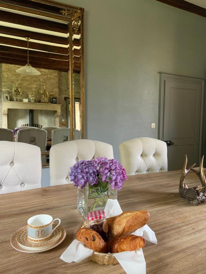 Le Petit Manoir Bed & Breakfast Brux Dış mekan fotoğraf