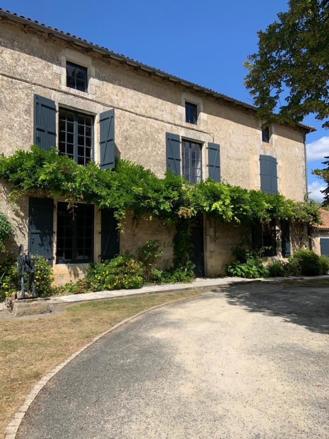 Le Petit Manoir Bed & Breakfast Brux Dış mekan fotoğraf