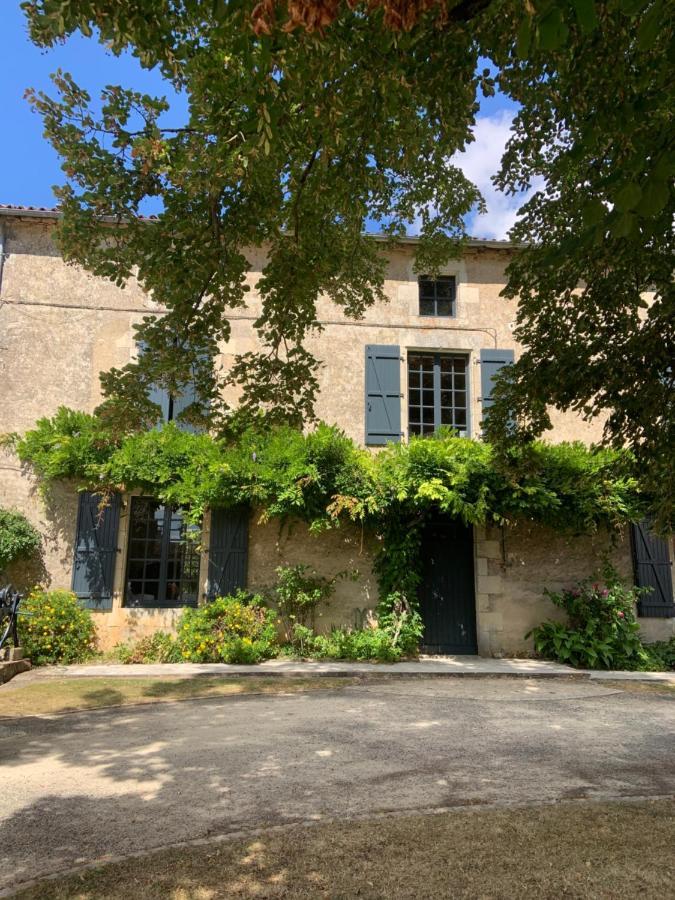 Le Petit Manoir Bed & Breakfast Brux Dış mekan fotoğraf